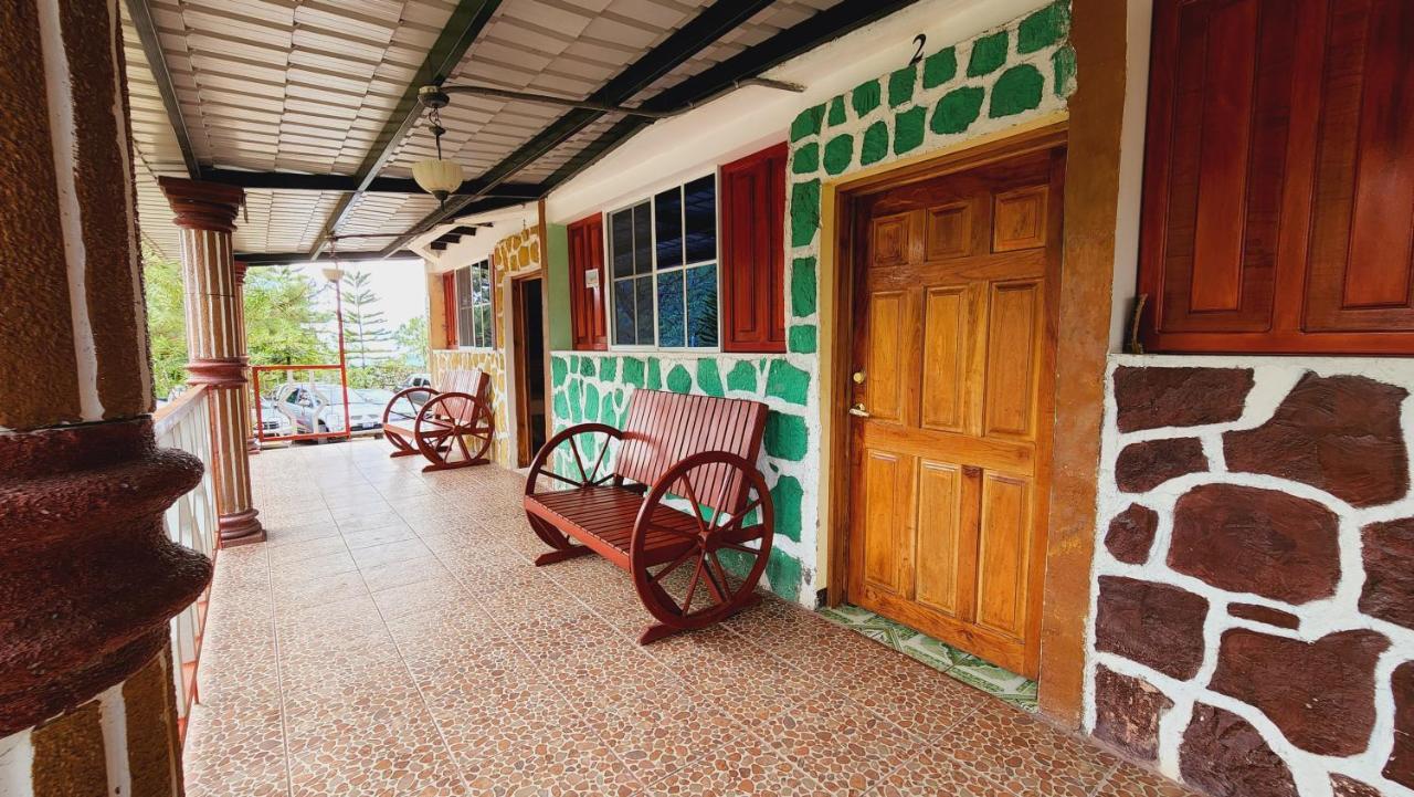 Hotel Y Restaurante Las Margaritas Perquín Exteriér fotografie