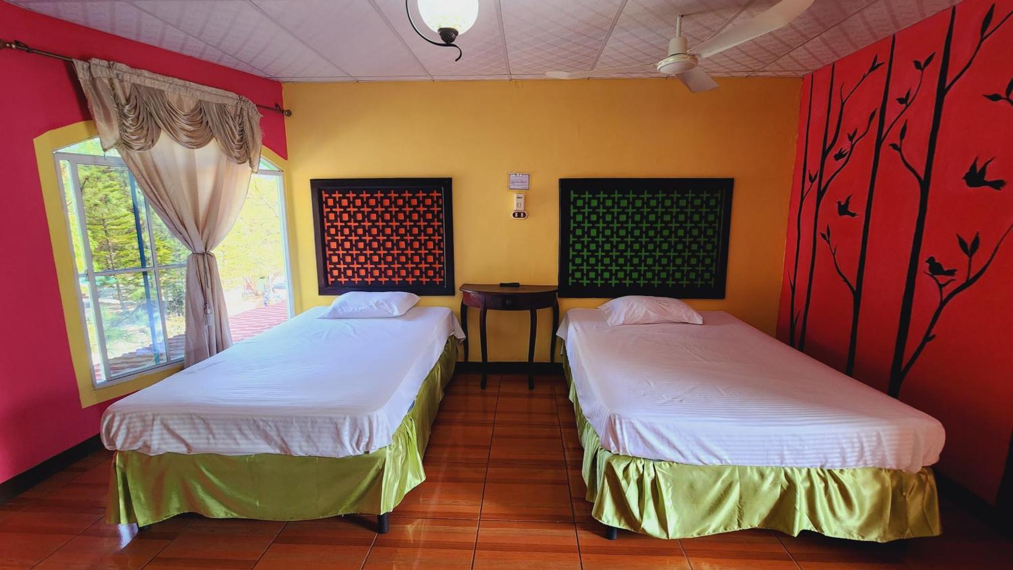 Hotel Y Restaurante Las Margaritas Perquín Pokoj fotografie